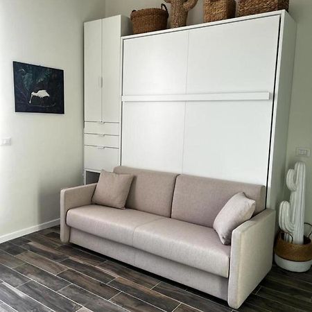 White Cactus House Apartment Milan Bagian luar foto