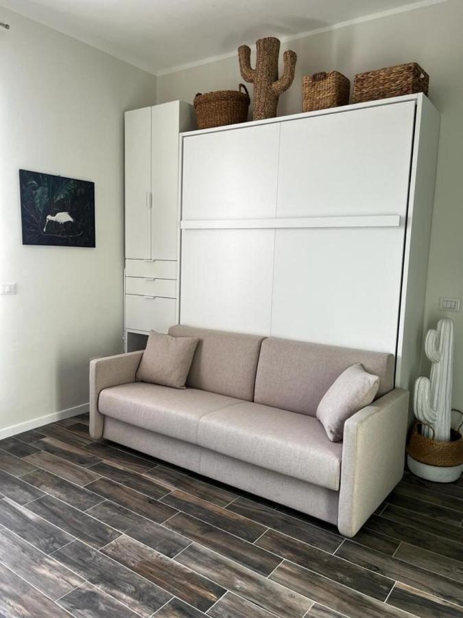 White Cactus House Apartment Milan Bagian luar foto